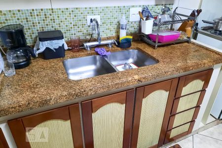 Apartamento à venda com 228m², 4 quartos e 3 vagasCozinha