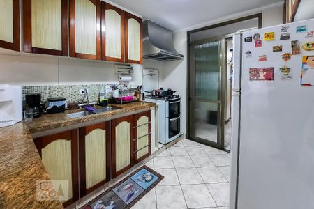 Apartamento à venda com 228m², 4 quartos e 3 vagasCozinha
