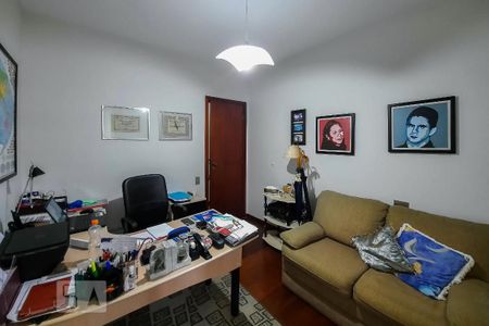 Apartamento à venda com 228m², 4 quartos e 3 vagasQuarto 2