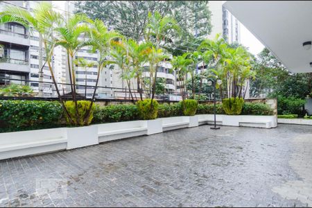 Apartamento à venda com 228m², 4 quartos e 3 vagasÁrea Comum