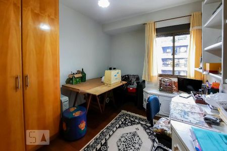 Apartamento à venda com 228m², 4 quartos e 3 vagasQuarto 1