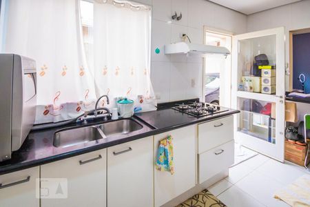 Casa para alugar com 174m², 3 quartos e 3 vagas Casa para alugar com 174m², 3 quartos e 3 vagasCozinha