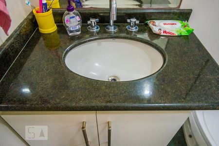 Casa para alugar com 174m², 3 quartos e 3 vagas Casa para alugar com 174m², 3 quartos e 3 vagasBanheiro