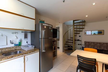 Sala de apartamento para alugar com 2 quartos, 72m² em Botafogo, Rio de Janeiro