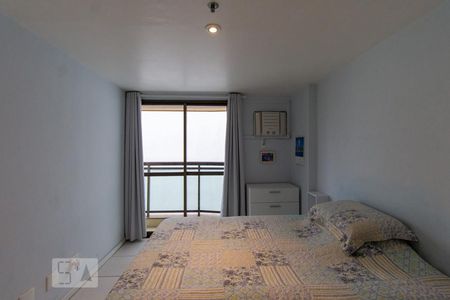 Quarto 1 de apartamento para alugar com 2 quartos, 72m² em Botafogo, Rio de Janeiro