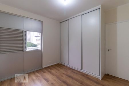 Apartamento para alugar com 130m², 3 quartos e 1 vaga Apartamento para alugar com 130m², 3 quartos e 1 vagaQuarto 2