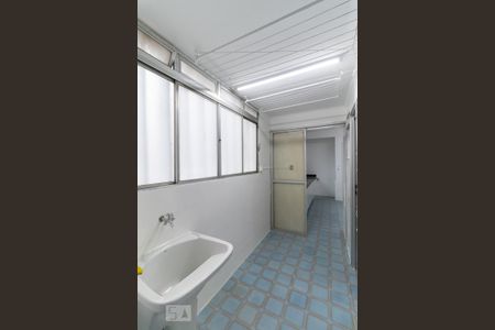 Apartamento para alugar com 130m², 3 quartos e 1 vaga Apartamento para alugar com 130m², 3 quartos e 1 vagaÁrea de serviço