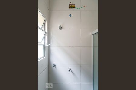 Casa para alugar com 80m², 2 quartos e sem vagaBanheiro