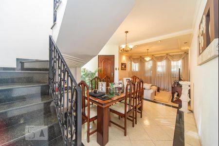 Sala de casa à venda com 3 quartos, 186m² em Vila Camilópolis, Santo André