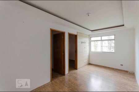 Sala de apartamento à venda com 2 quartos, 45m² em Vila Silvia, São Paulo