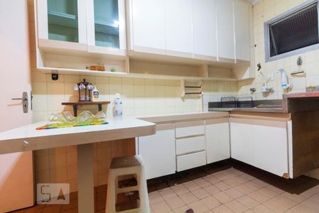 Apartamento para alugar com 70m², 2 quartos e 1 vagaCozinha