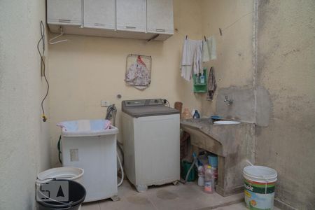 Casa à venda com 204m², 3 quartos e 4 vagasÁrea de Serviço