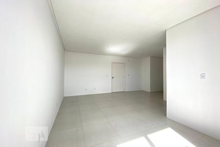 Sala de Apartamento com 2 quartos, 62m² Scharlau