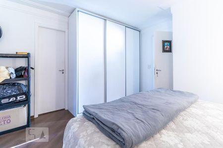 Casa de condomínio à venda com 140m², 3 quartos e 2 vagasQuarto 3 - Suíte 2