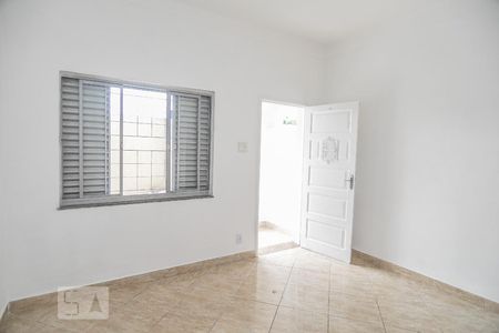 Sala de casa para alugar com 2 quartos, 60m² em Taquara, Rio de Janeiro