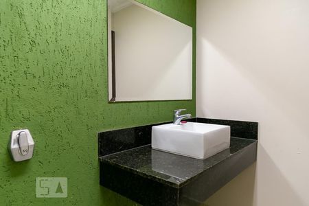 Casa à venda com 600m², 5 quartos e 7 vagasLavabo garagem