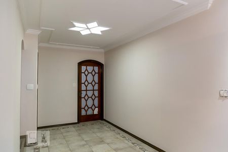 Casa à venda com 600m², 5 quartos e 7 vagasSala