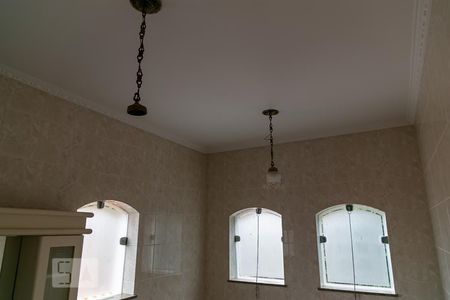 Casa à venda com 600m², 5 quartos e 7 vagasBanheiro suíte 5