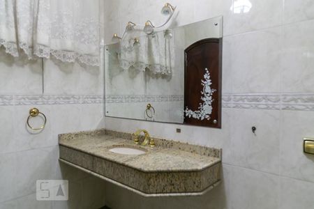 Casa à venda com 600m², 5 quartos e 7 vagasBanheiro 