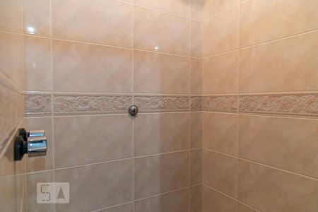 Casa à venda com 600m², 5 quartos e 7 vagasBanheiro suíte 3 e 4