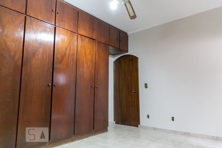Casa à venda com 600m², 5 quartos e 7 vagasSuíte 5