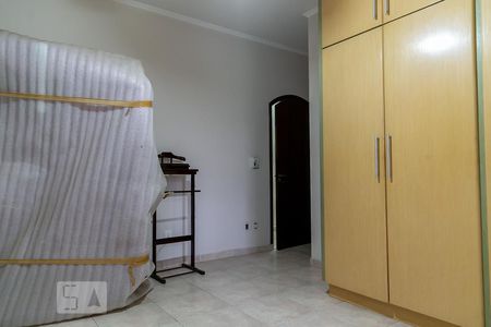 Casa à venda com 600m², 5 quartos e 7 vagasSuíte 3