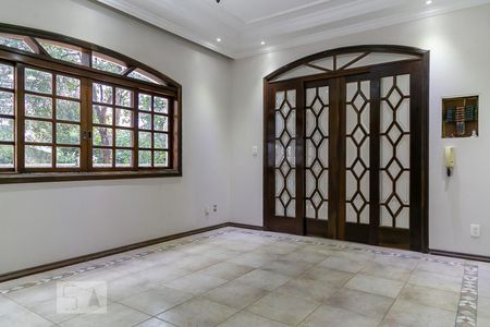 Casa à venda com 600m², 5 quartos e 7 vagasCopa