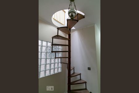 Casa à venda com 600m², 5 quartos e 7 vagasAcesso ultimo piso