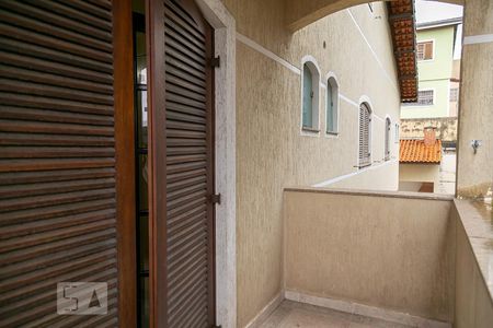 Casa à venda com 600m², 5 quartos e 7 vagasSacada suíte 3