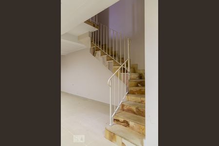 Casa à venda com 600m², 5 quartos e 7 vagasAcesso 1º piso