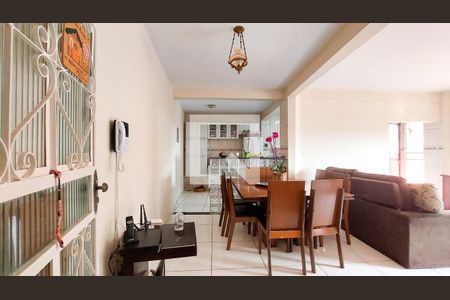Casa à venda com 3 quartos, 430m² em Salgado Filho, Belo Horizonte