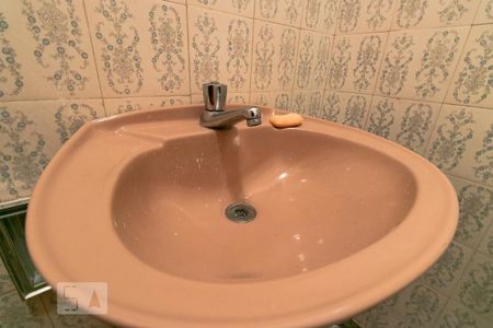 Casa à venda com 407m², 3 quartos e 8 vagasÁrea de Serviço 2 - Banheiro