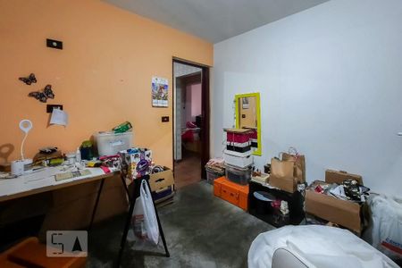 Casa à venda com 175m², 4 quartos e 2 vagas Casa à venda com 175m², 4 quartos e 2 vagasQuarto 4