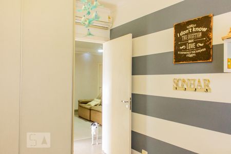 Casa à venda com 230m², 5 quartos e 4 vagasQuarto 2