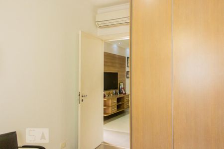 Casa à venda com 230m², 5 quartos e 4 vagasQuarto 1