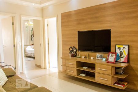 Casa à venda com 230m², 5 quartos e 4 vagasSala 2