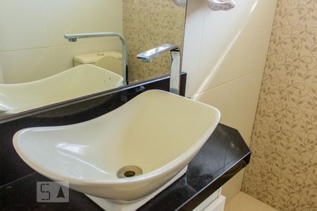 Casa à venda com 230m², 5 quartos e 4 vagasPia