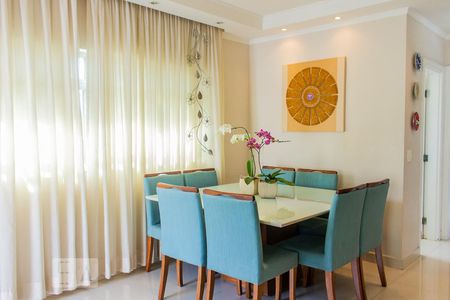 Sala de Jantar de casa à venda com 5 quartos, 230m² em Vila Curuçá, Santo André