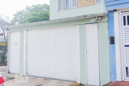 Casa à venda com 230m², 5 quartos e 4 vagasFachada