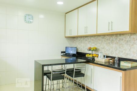 Casa à venda com 230m², 5 quartos e 4 vagasCozinha