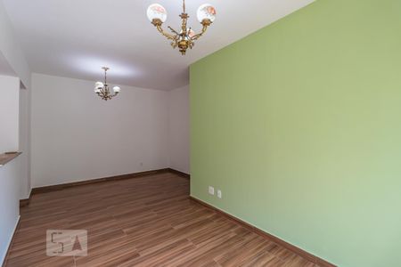 Apartamento para alugar com 80m², 3 quartos e 2 vagasSala