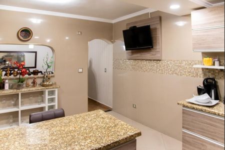 Casa à venda com 180m², 3 quartos e 2 vagas Casa à venda com 180m², 3 quartos e 2 vagasCozinha