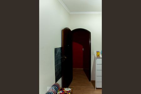 Casa à venda com 180m², 3 quartos e 2 vagas Casa à venda com 180m², 3 quartos e 2 vagasQuarto 2