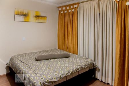 Casa à venda com 180m², 3 quartos e 2 vagas Casa à venda com 180m², 3 quartos e 2 vagasSuite