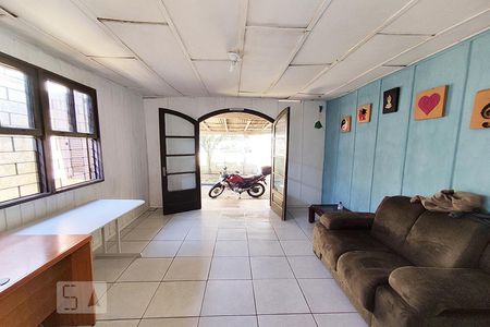 Sala de casa à venda com 2 quartos, 85m² em Niterói, Canoas