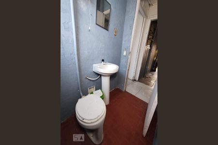 Casa à venda com 85m², 2 quartos e 2 vagasBanheiro 2