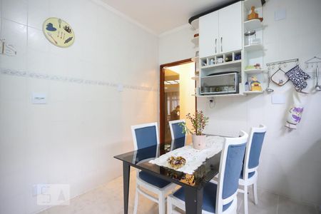 Casa à venda com 220m², 3 quartos e 6 vagas Casa à venda com 220m², 3 quartos e 6 vagasCozinha