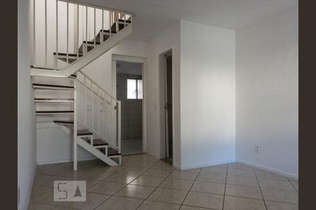 Sala de casa de condomínio para alugar com 2 quartos, 126m² em Vargem Grande, Rio de Janeiro