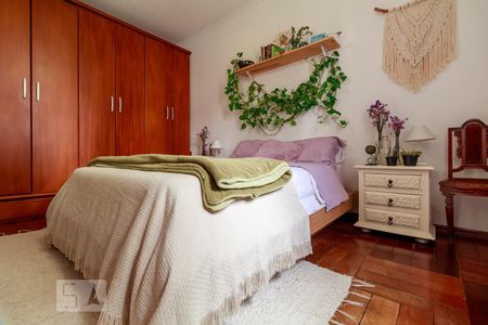 Casa à venda com 265m², 3 quartos e 2 vagasSuíte