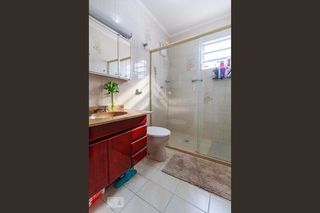 Casa à venda com 265m², 3 quartos e 2 vagasBanheiro